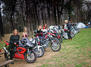 MOTORISTET SERBE PROMOVOJNË LUFTËN KUNDËR KANCERIT