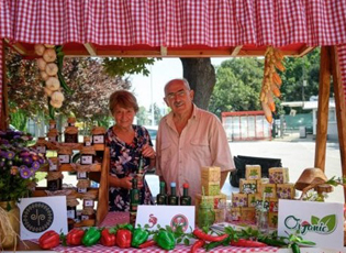 PROGRAMI MBËSHTETËS I SISTEMIT TË COCA-COLA PËR PRODHUESIT E VEGJËL TË USHQIMIT NGA JUGU I SERBISË