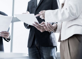 LEHTËSIRAT TATIMORE PËR SIPËRMARRËSIT TË CILËT DËSHIROJNË TË PUNËSOJNË PUNËTORË TË RINJ, POR EDHE PËR ATA TË CILËT HAPIN BIZNES TË RI