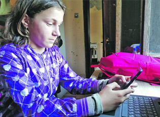 SARA NGA OSLLARA KA MARRË NDIHMË, POR ASAJ I MUNGON EDHE NJË GJË MË SË SHUMTI