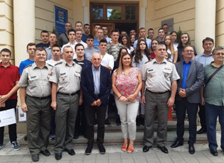 ВОЈНЕ ШКОЛЕ И АКАДЕМИЈЕ УПИСАЛО ТРИДЕСЕТ ДВОЈЕ МЛАДИХ ИЗ ЈАБЛАНИЧКОГ ОКРУГА