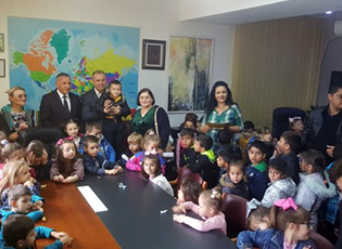 NAJMLAĐI BUJOVČANI KOD KAMBERIJA