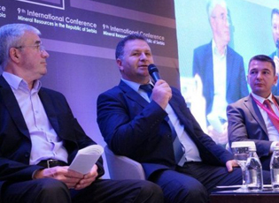 FATI I MINIERËS LECE ËSHTË FATI I TËRË MEDVEGJËS