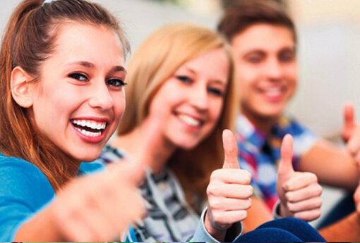 SHËRBIMI I TRUPIT KOORDINUES  NDAN BURSA PËR 300 NXËNËS TË SHKOLLAVE TË MESME