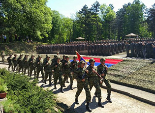 VOJSKA POZIVA SVE PUNOLENTE MLADIĆE DA SE PRIJAVE U VOJNU EVIDENCIJU