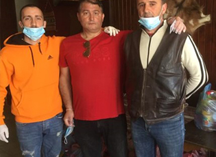 NJERIU YNË QË JETON NË DANIMARKË KA SHPËRNDARË 95 PAKO HUMANITARE NË BUJANOC