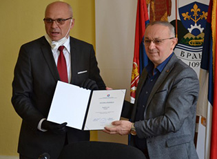 CHAMBER OF COMMERCE PRESENTED LETTERS OF THANKS TO BUSINESSMEN AND INSTITUTIONS FOR THE COOPERATION DURING THE COVID-19 PANDEMIC