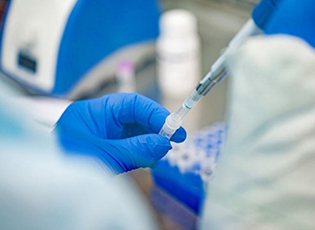 У ЈАБЛАНИЧКОМ ОКРУГУ ЈОШ 21 ОСОБА ПОЗИТИВНА НА КОРОНУ