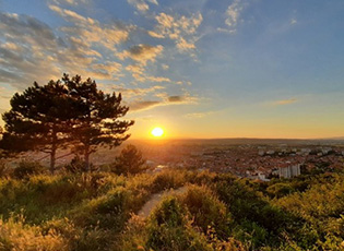 JUGMEDIA’S CALL FOR APPLICATIONS: SEND A PHOTO OF YOUR DISTRICT AND WIN A PRIZE (DEADLINE: AUGUST 14, 2020)