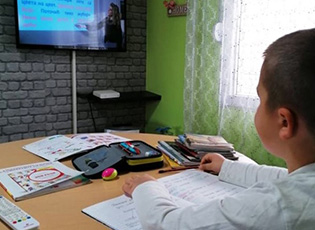 FROM SEPTEMBER, CLASSES HELD BOTH AT SCHOOL AND AT HOME