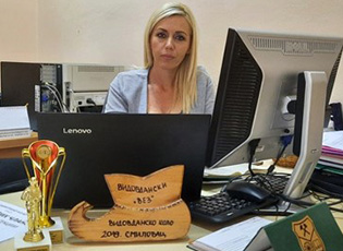 KUD „RAZIGRANO KOLO – VEZ” IZ MEDVEĐE NEGUJE KULTURNU BAŠTINU I TRADICIJU KROZ IGRU, PESMU I DRUŽENJE