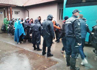 500 MIGRANTS WERE DEPORTED FROM SOMBOR TO BUJANOVAC AND PIROT