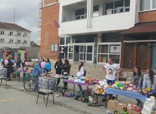 STUDENTS OF “SAINT SAVA” SCHOOL COLLECTED 100,000 DINARS FOR KRISTINA