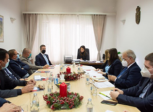 MINISTER OBRADOVIC: WE SHOULD TALK TO ALBANIANS FROM THE SOUTHERN SERBIAN MUNICIPALITIES