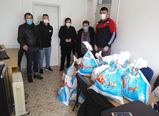 PACKAGES WERE HANDED OUT TO MEMBERS OF THE “HEART FOR CHILDREN” ASSOCIATION IN MEDVEDJA