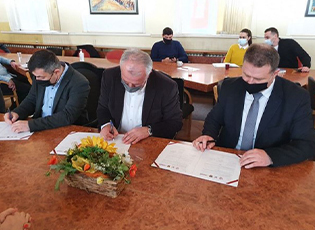 THE MUNICIPALITY OF MEDVEDJA SIGNED AN AGREEMENT ON COOPERATION WITH THE MUNICIPALITIES OF ALEKSINAC AND VARVANIN