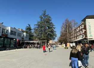 RAST PËR TË RINJËT E BUJANOCIT QË TË SHKOLLOHEN NË AMERIKË