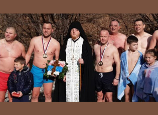 BUJANOVCALIA NIKOLA VELJKOVIQ I PARI QË ARRIN NË KRYQIN NË PÇINJË