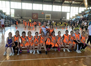 MINIBASKETBOLLISTËT OKK PLAY 017 NË TURNIR NË VRAJË