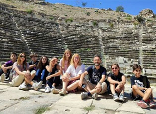 NXËNËSIT SHF “BRANKO RADIçEVIQ” NË TURQI, PROMOTERË TË SHKOLLËS SË TYRE DHE BUJANOCIT