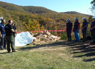 ДЕМИНЕРИ У АКЦИЈИ КОД БОРОВЦА И БАЗЕ „ЈУГ“