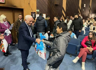 НОВОГОДИШЊИ ПАКЕТИЋИ ЗА ДЕЦУ СА СМЕТЊАМА У РАЗВОЈУ