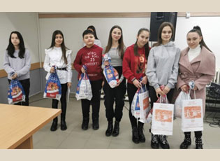 JANË SHPËRBLYER PUNIMET MË TË MIRA NË KONKURSIN LITERAL