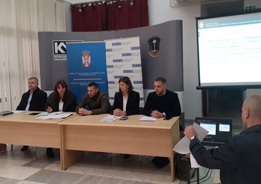 Në Medvegjë, Bujanoc dhe Preshevë janë mbajtur trajnimet për prezantimin e procedurës për zgjedhjen e anëtarëve të Këshillit Nacional të Pakicës Shqiptare përmes kuvendit elektoral