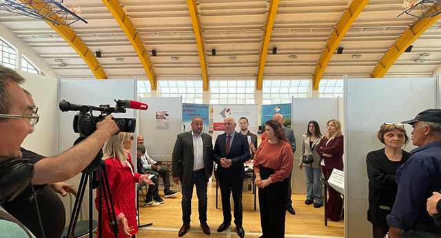 ОДРЖАН САЈАМ ЗАПОШЉАВАЊА