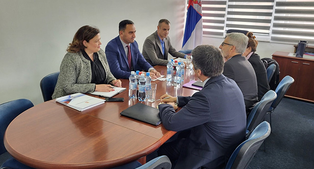 САСТАНАК НЕНАДА МИТРОВИЋА СА Њ.Е. ПЈЕР КОШАРОМ