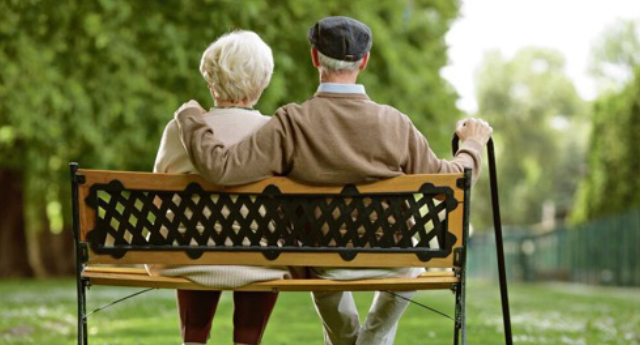 ПЕНЗИОНЕРИ БЕСПЛАТНО ИДУ У БАЊУ, ПОЧЕЛА ЈЕ РЕГИСТРАЦИЈА