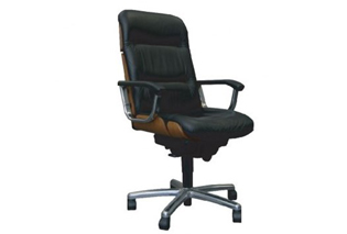 TË RINJËT ËNDËRROJNË PUNË NË FIRMAT SHTETËRORE