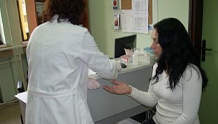 FACILITATING ACCESS TO HEALTH CARE FOR ROMA COMMUNITIES IN SOUTH SERBIA