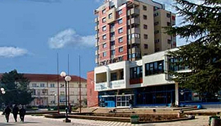 PRIME MINISTER MEETS THE LEADERS OF THE ALBANIANS FROM SOUTH SERBIA IN BELGRADE ON OCTOBER 10