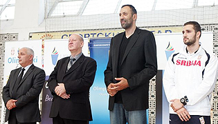 ОДРЖАН “ОЛИМПИЈСКИ ЧАС” У БУЈАНОВЦУ