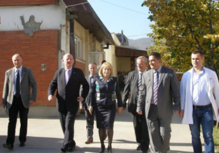 MR. STANKOVIC AND MRS. DJUKIC DEJANOVIC DISCUSSED THE PROBLEMS OF ALBANIANS