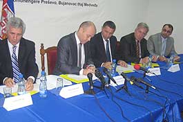 AGREEMENT ON MULTIETHNIC GOVERNMENT IN BUJANOVAC SIGNED
