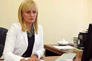 FTESË SHQIPTARËVE PËR TË VOTUAR