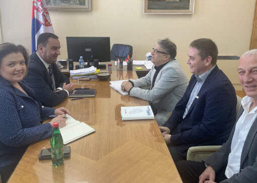 САСТАНАК НЕНАДА МИТРОВИЋА СА ПРЕДСТАВНИЦИМА ЦРВЕНОГ КРСТА СРБИЈЕ