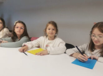 ПОРУКЕ ЉУБАВИ, ДРУГАРСТВА И ТОЛЕРАНЦИЈЕ НА ОТВАРАЊУ ДЕЧИЈЕ НЕДЕЉЕ У БУЈАНОВЦУ