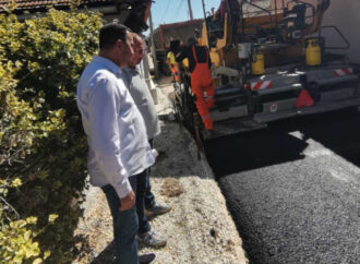 НЕНАД МИТРОВИЋ ОБИШАО РАДОВЕ НА РЕКОНСТРУКЦИЈИ УЛИЦЕ СЛОБОДАНА ПЕНЕЗИЋА У БУЈАНОВЦУ