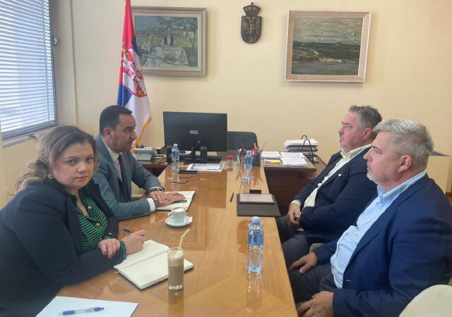 НЕНАД МИТРОВИЋ ОДРЖАО САСТАНАК СА НОВОИЗАБРАНИМ ДЕКАНОМ ЕКОНОМСКОГ ФАКУЛТЕТА У СУБОТИЦИ