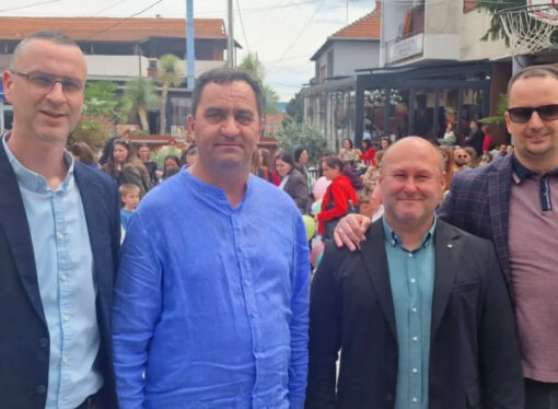 NENAD MITROVIQI E VIZITOI FESTIVALIN E 13 NDËRKOMBËTAR NË MINI BASKET “TI RUJAMË FËMIJËT”