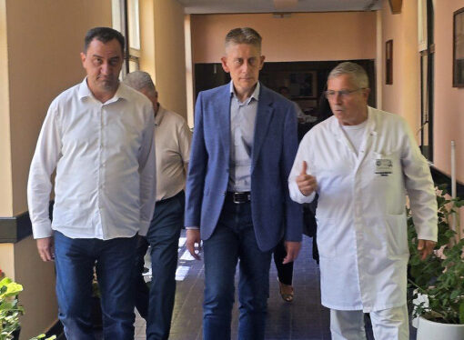 ПРЕДСЕДНИК КООРДИНАЦИОНОГ ТЕЛА АЛЕКСАНДАР МАРТИНОВИЋ ПОСЕТИО СПЕЦИЈАЛНУ БОЛНИЦУ ЗА РЕХАБИЛИТАЦИЈУ У БУЈАНОВАЧКОЈ БАЊИ