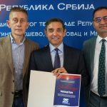 AЛЕКСАНДРУ ВУЛИНУ УРУЧЕНА ЗАХВАЛНИЦА КООРДИНАЦИОНОГ ТЕЛА ВЛАДЕ СРБИЈЕ ЗА ОПШТИНЕ ПРЕШЕВО, МЕДВЕЂА И БУЈАНОВАЦ