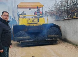 NENAD MITROVIĆ VIZITOI PUNIMET NË ASFALTIMIN E RRUGËS “BEOGRADSKA” NË QENDËR TË BUJANOCIT