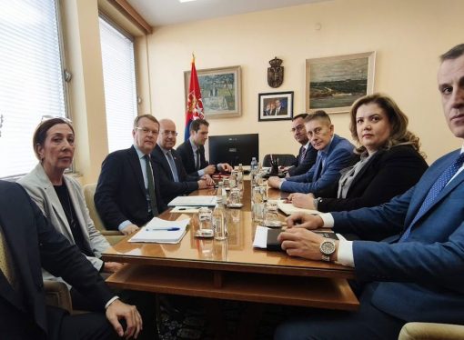 ALEKSANDAR MARTINOVIQ DHE NENAD MITROVIQ MBANË TAKIM ME SHEFIN E MISIÓNIT TË OSBE-së MARCEL PESCHKE DHE KOMISARIN E LARTË PËR PAKICAT KOMBËTARE CHRISTOPH CAMM