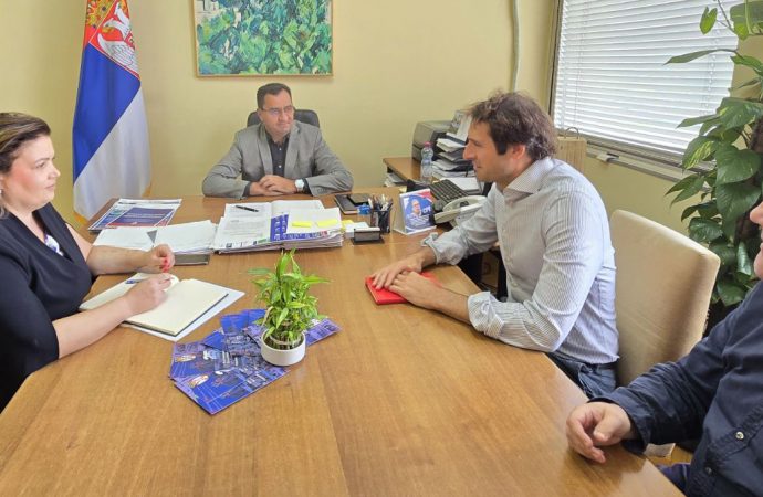 U.D. I DREJTORIT TË SHËRBIMIT TË TRUPIT KOORDINUES NENAD MITROVIQ U TAKUA ME KËSHILLTARIN E LARTË TË KOMISIONERIT TË LARTË TË OSBE-SË PËR PAKICAT KOMBËTARE, ELIA BOGGIA